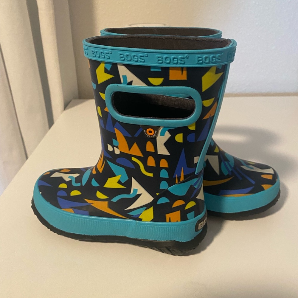 Bogs toddler rain boots size 10